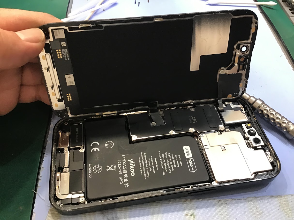 iphone14Proのバッテリー交換ならデータそのまま修理可能なスマホ修理